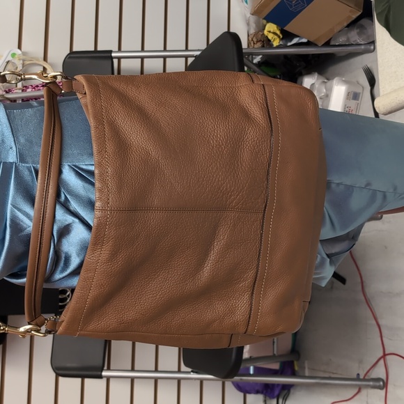 COACH Leather Classic Cross Shoulder - Picture 5 of 13